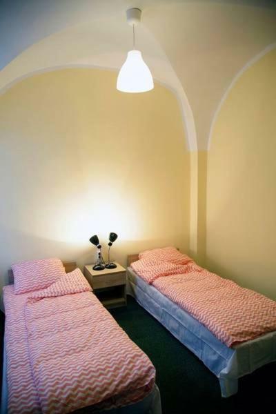 Hostel Staromiejski Gniezno Eksteriør billede
